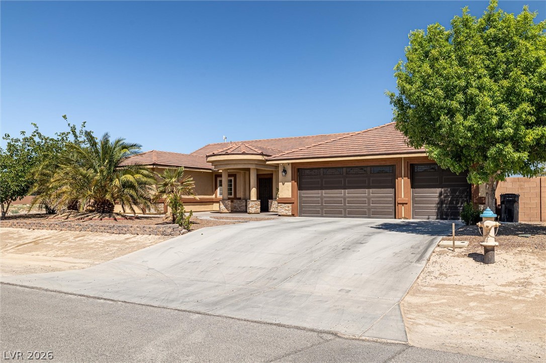 Photo 2 of 6720 Stubblefield Drive