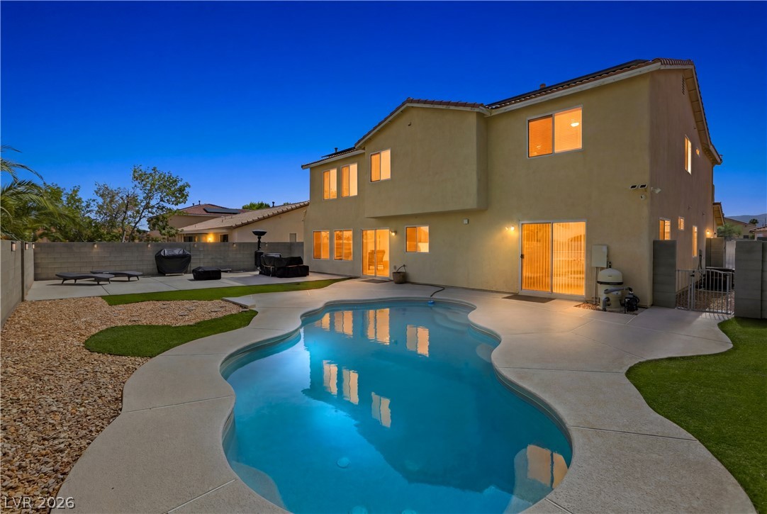 6316 Coyote Valley Court, North Las Vegas 89084