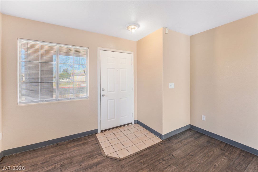 Photo 14 of 34, 2306 Glastonbury Thorn Street