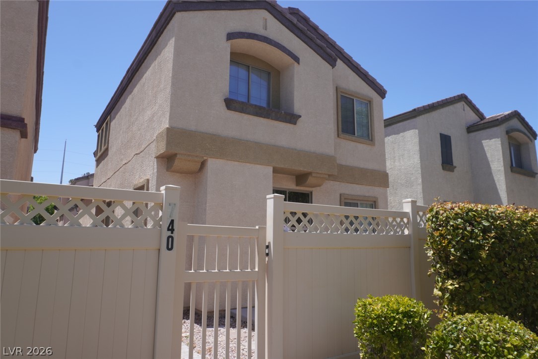 740 Tree Vista Court, North Las Vegas 89084