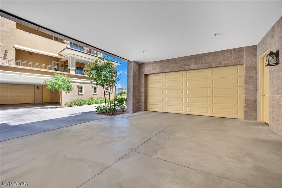 Photo 27 of 40, 9141 Las Manaitas Avenue #301