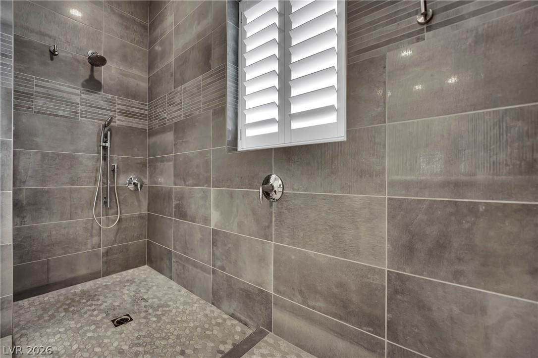 Photo 20 of 40, 9141 Las Manaitas Avenue #301