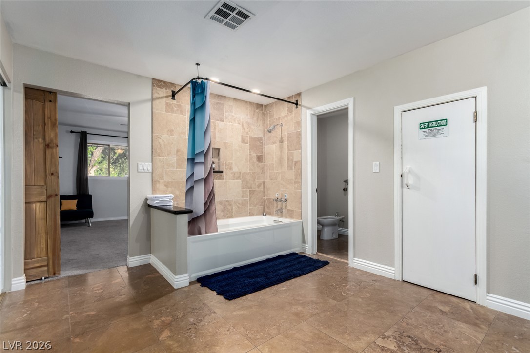 Photo 16 of 61, 5710 Madre Mesa Drive