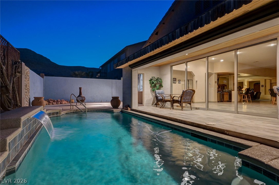10093 Golden Bluff Avenue, Las Vegas 89148