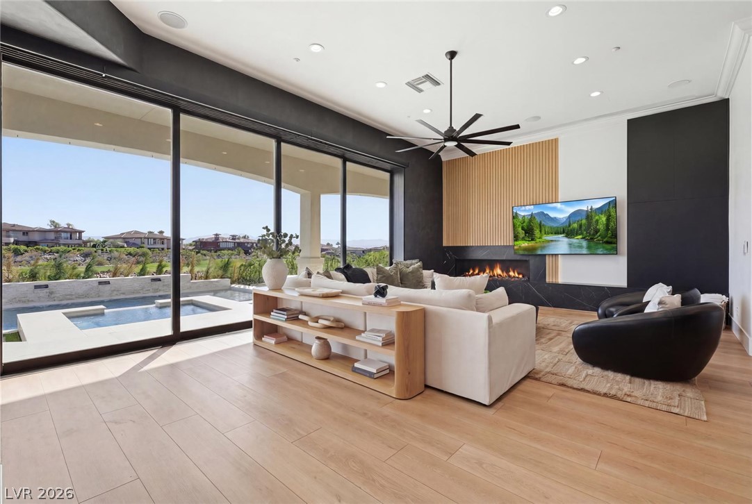 Photo 2 of 1535 Teramo Street