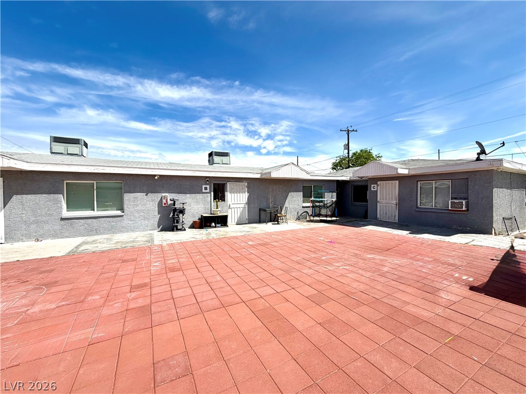 Photo 3 of 2536 Carroll Street