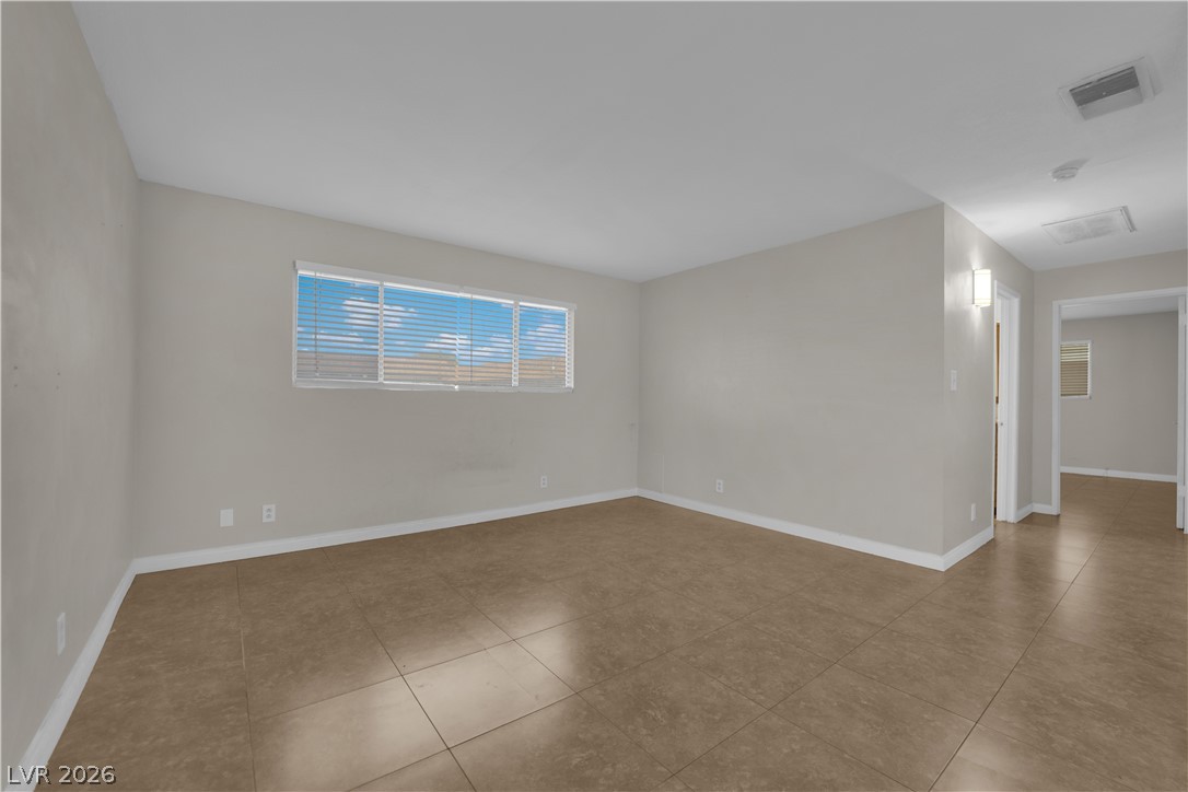 Photo 2 of 304 Orland Street #53