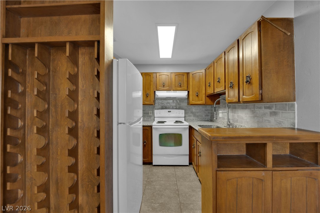 Photo 7 of 23, 304 Orland Street #53