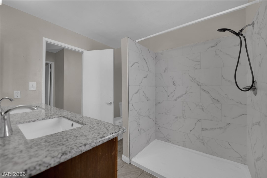 Photo 13 of 23, 304 Orland Street #53