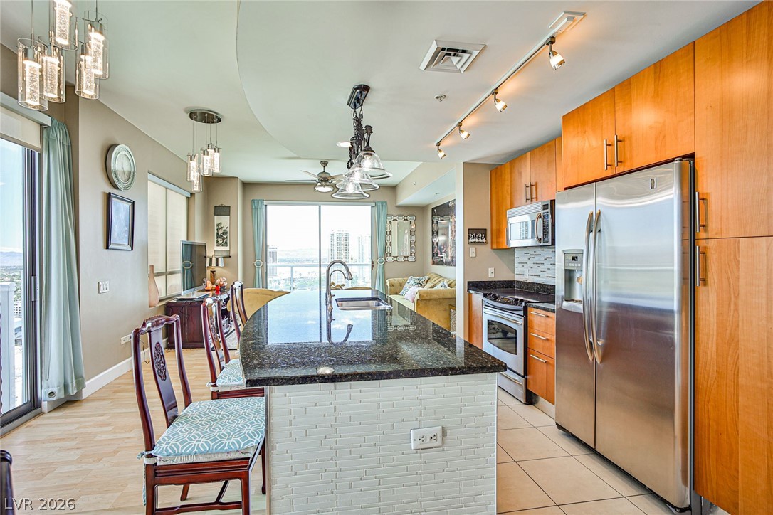 Photo 9 of 70, 200 W Sahara Avenue #2407