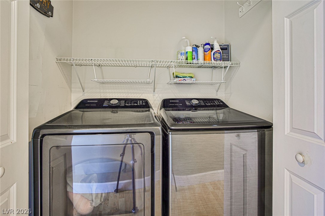 Photo 17 of 70, 200 W Sahara Avenue #2407