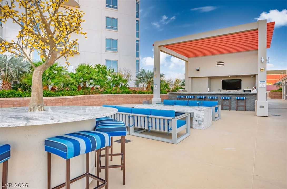Photo 42 of 70, 200 W Sahara Avenue #2407
