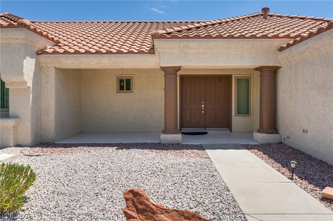 Photo 4 of 8809 Villa Ridge Drive