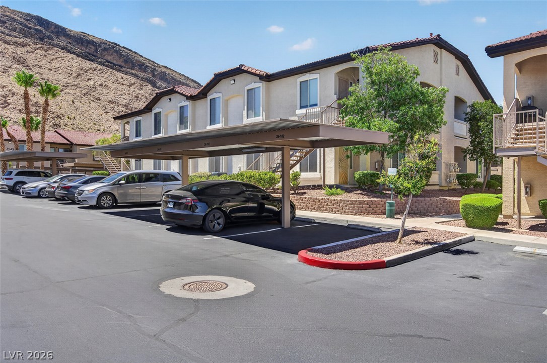 3540 Cactus Shadow Street #102, Las Vegas 89129