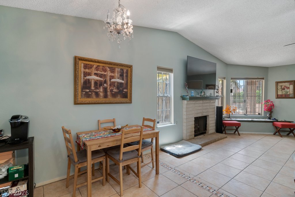 Photo 13 of 26, 2256 Sabroso Street