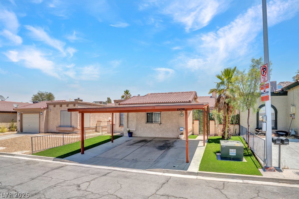 Photo 3 of 2256 Sabroso Street