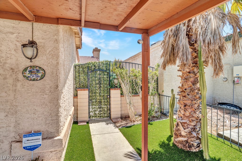 Photo 4 of 2256 Sabroso Street