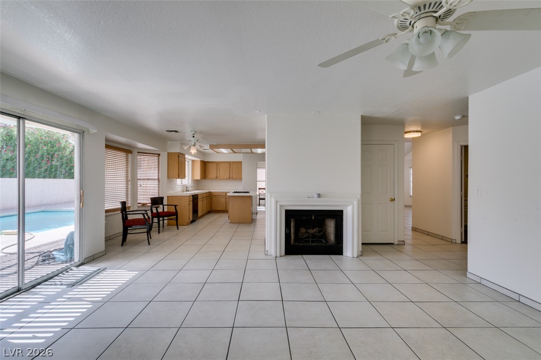 Photo 23 of 53, 534 Baldridge Drive
