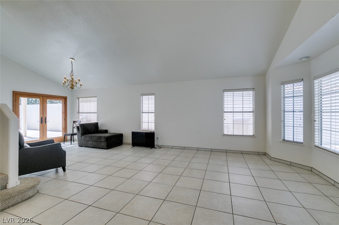 Photo 4 of 534 Baldridge Drive