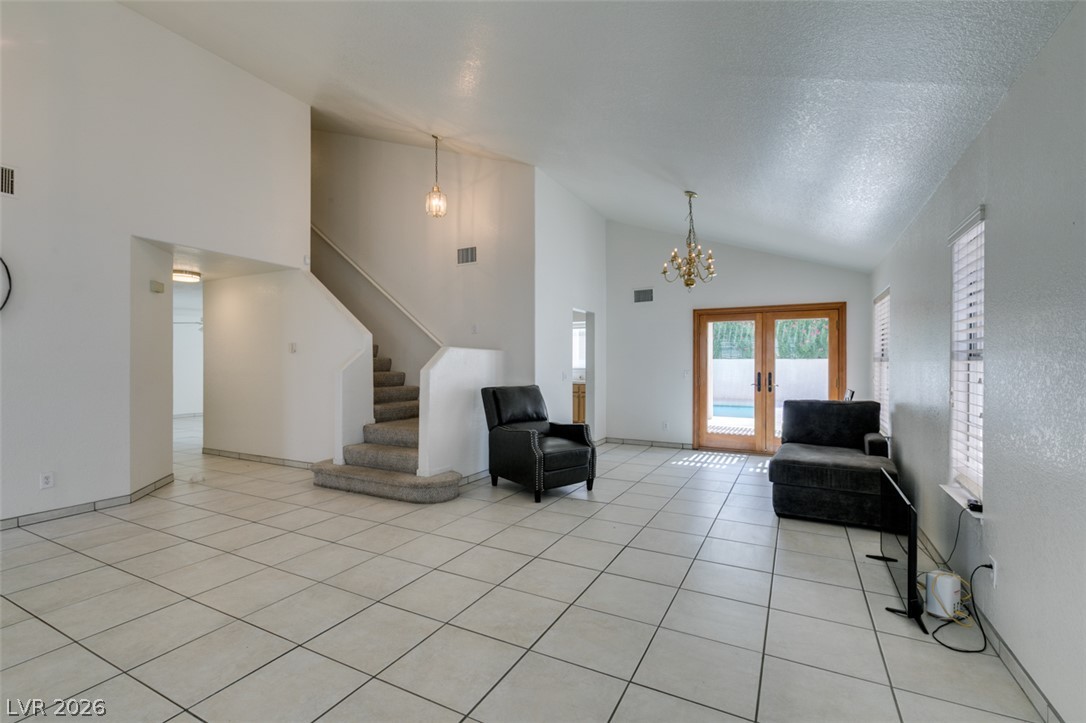 Photo 10 of 53, 534 Baldridge Drive