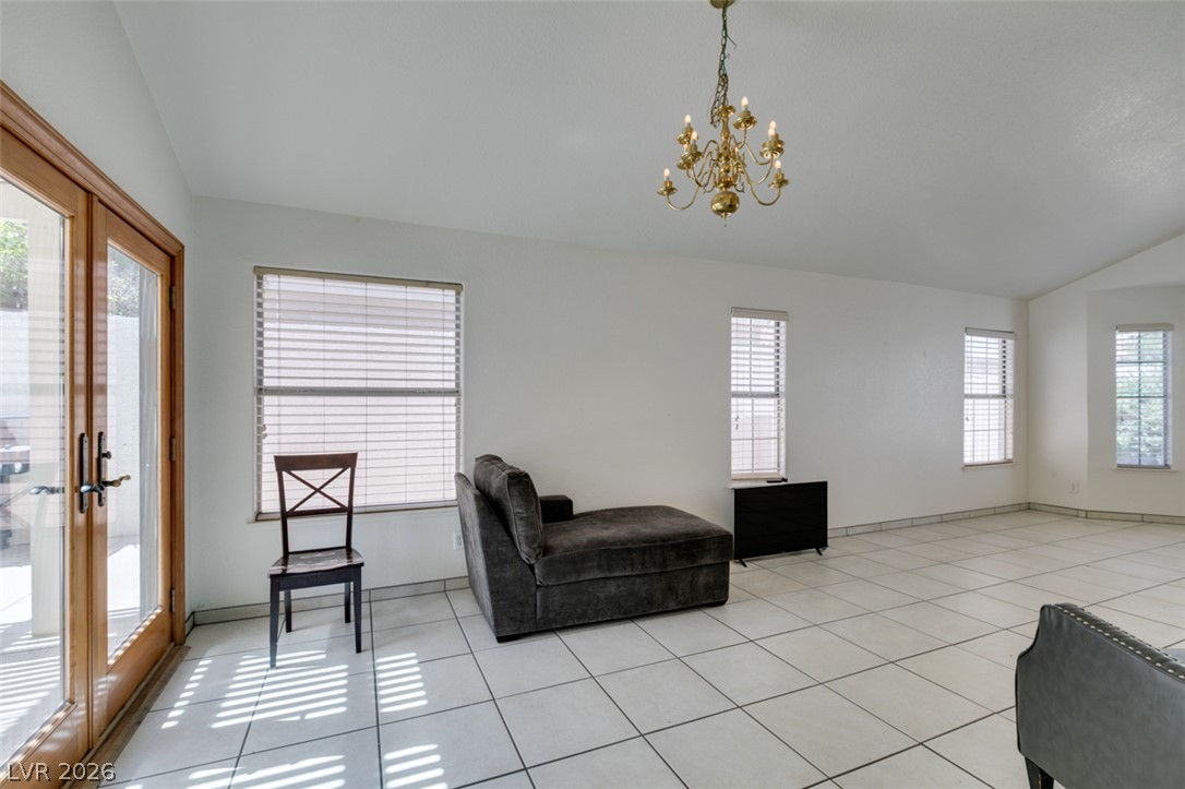 Photo 14 of 53, 534 Baldridge Drive