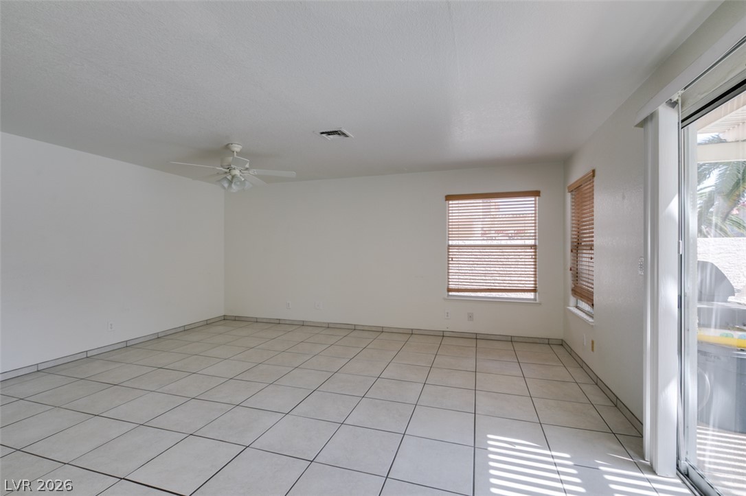 Photo 19 of 53, 534 Baldridge Drive