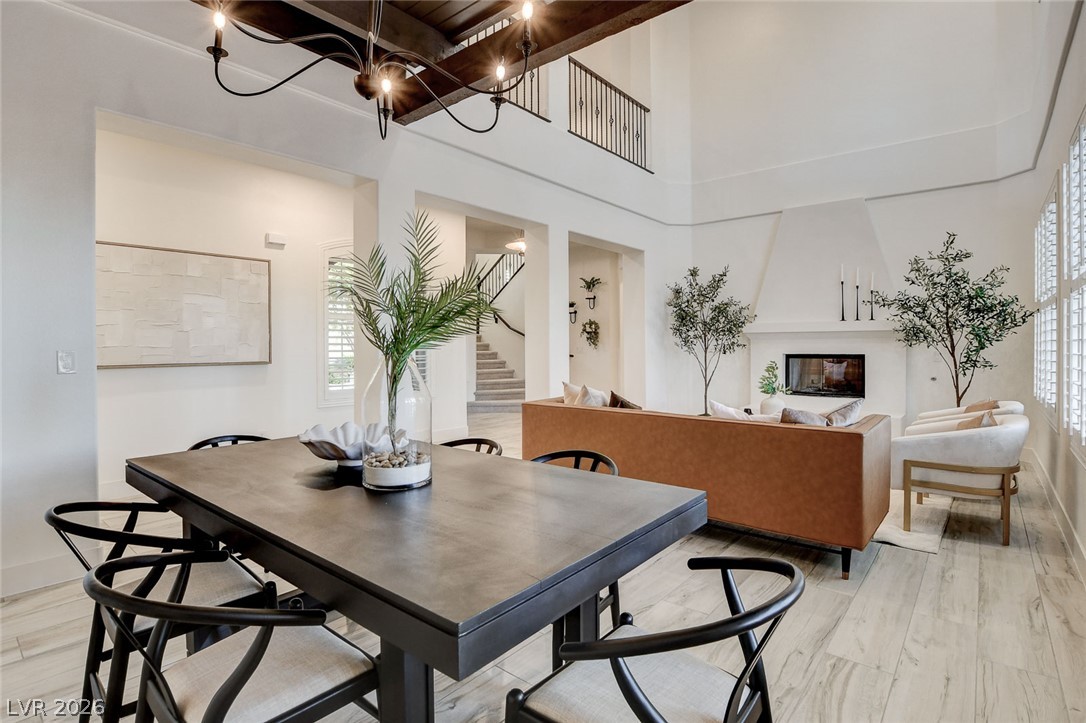 Photo 3 of 10721 BERINGER Drive