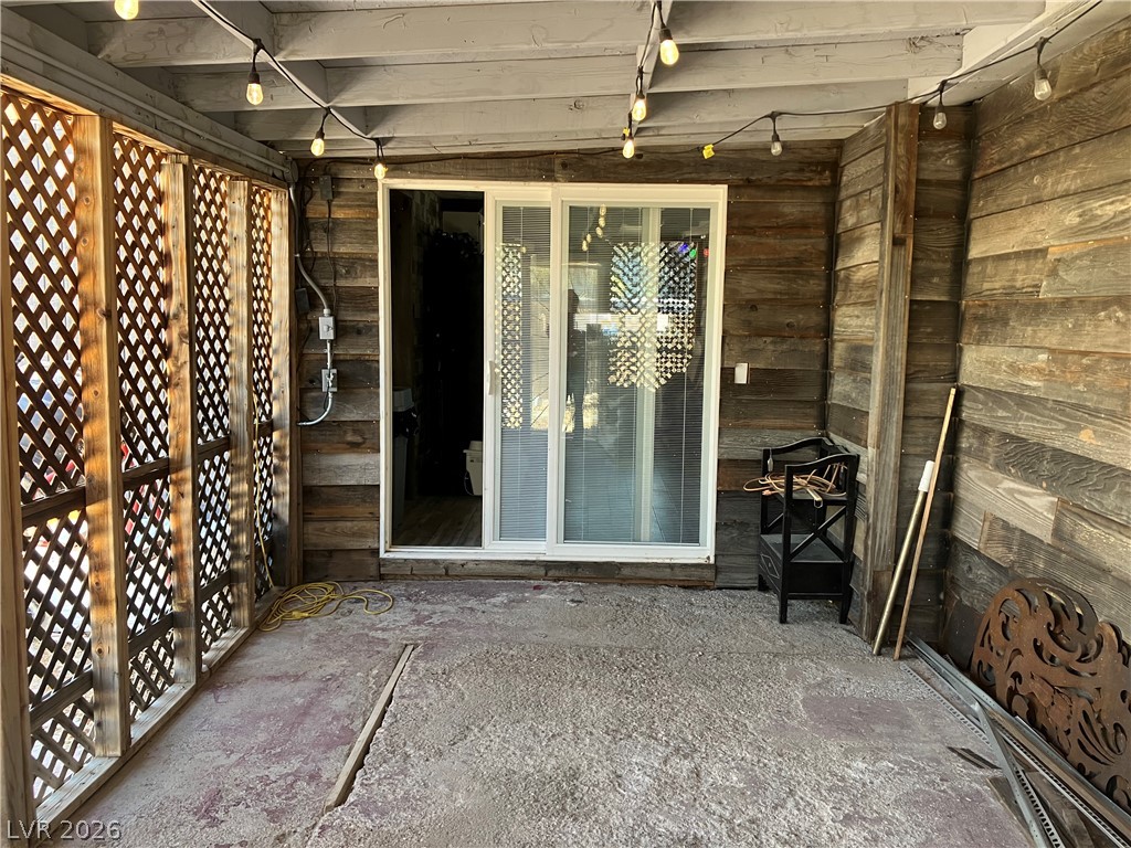 Photo 47 of 51, 300 W Reibel Street
