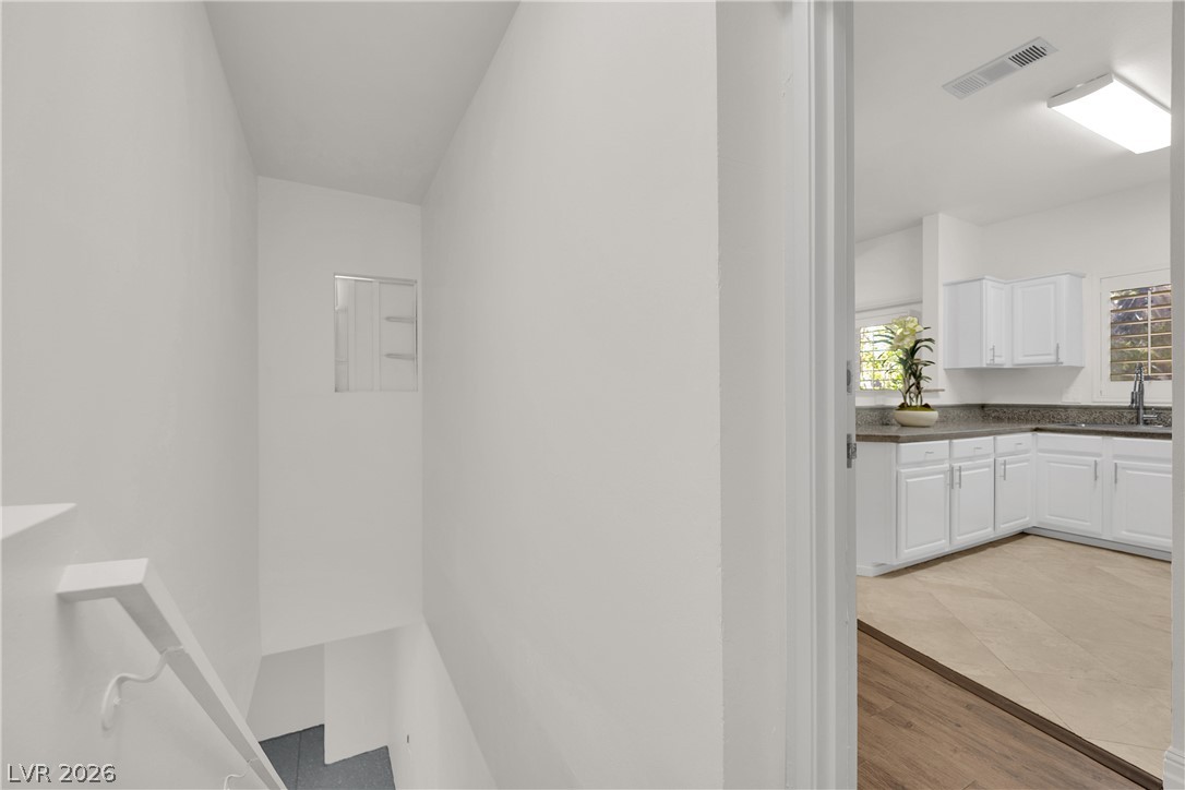 Photo 22 of 41, 5250 S Rainbow Boulevard #2057