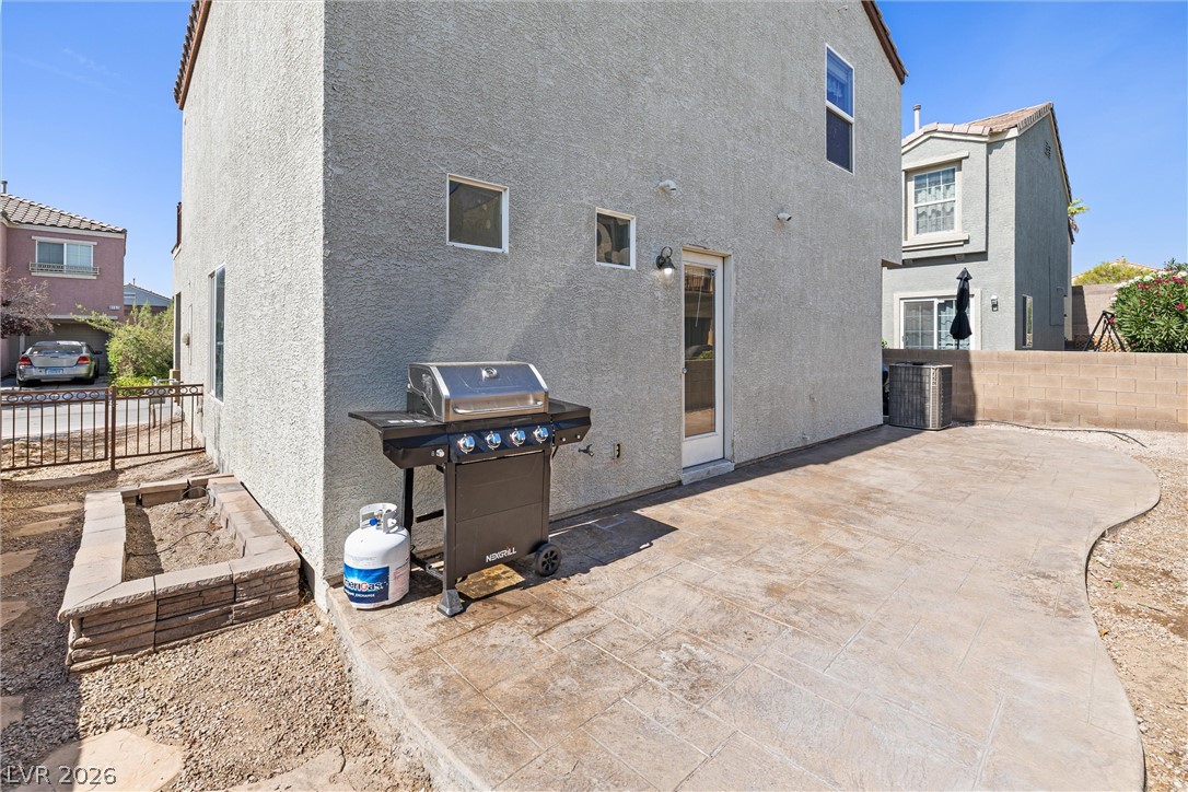 Photo 9 of 24, 9156 Point Lace Court