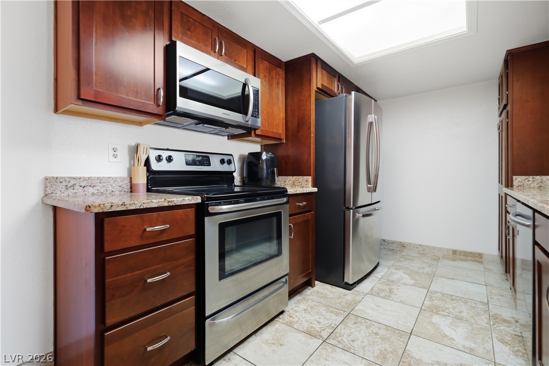 Photo 9 of 29, 3550 Bay Sands Drive #3042