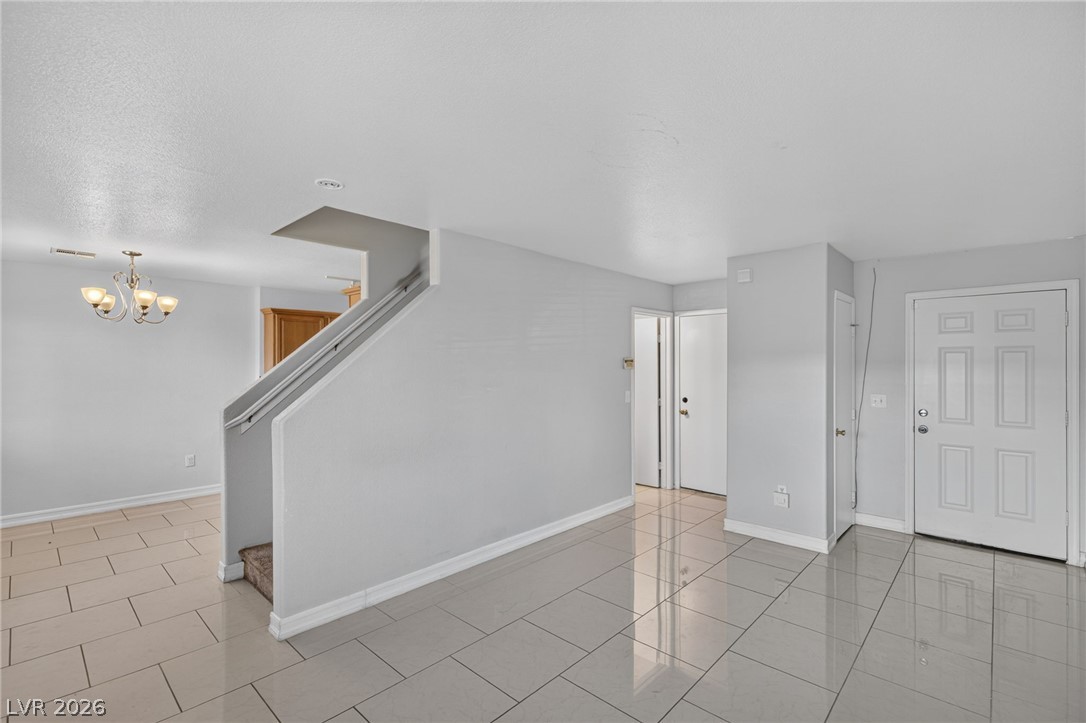 Photo 10 of 28, 5330 E Charleston Boulevard #20