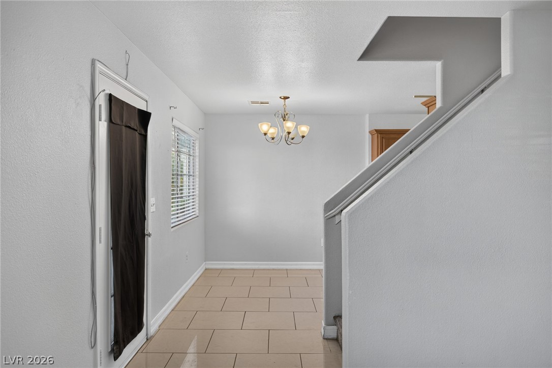 Photo 11 of 28, 5330 E Charleston Boulevard #20