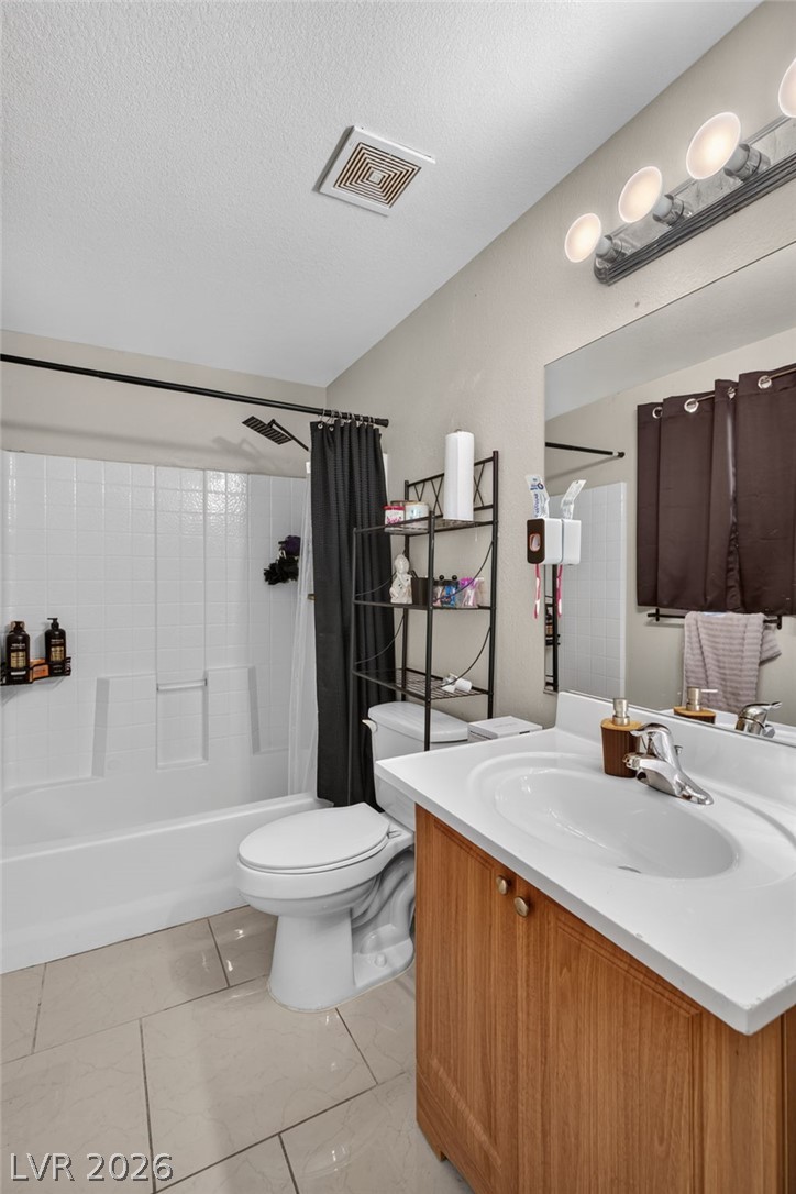 Photo 17 of 28, 5330 E Charleston Boulevard #20