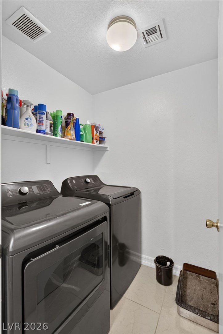 Photo 25 of 28, 5330 E Charleston Boulevard #20