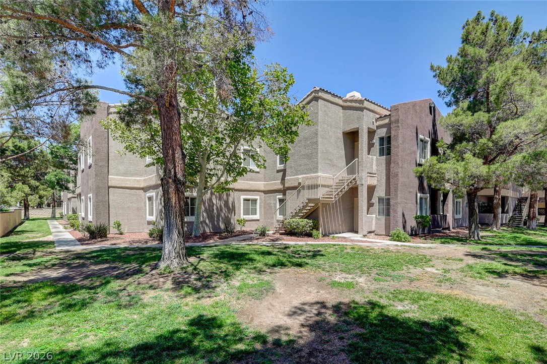 Photo 2 of 5250 S Rainbow Boulevard #1048