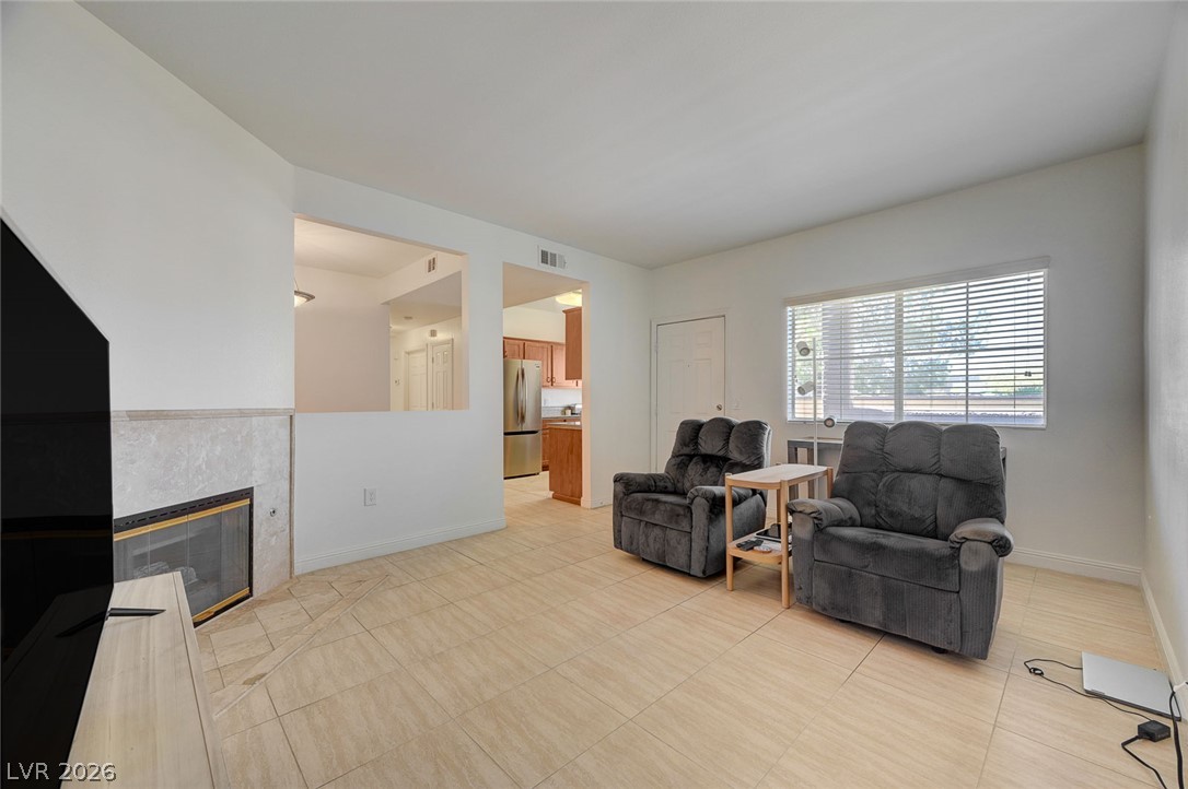 Photo 10 of 39, 5250 S Rainbow Boulevard #1048