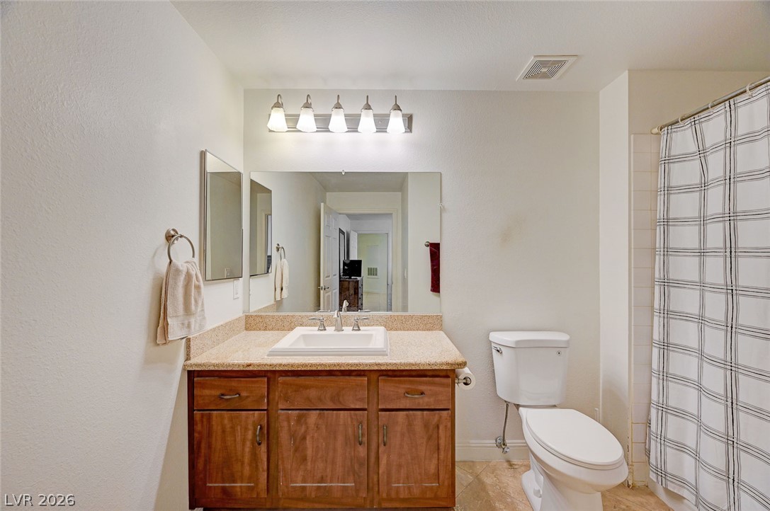 Photo 27 of 39, 5250 S Rainbow Boulevard #1048