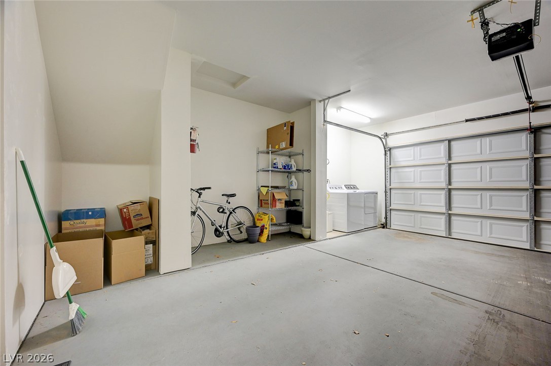 Photo 37 of 39, 5250 S Rainbow Boulevard #1048