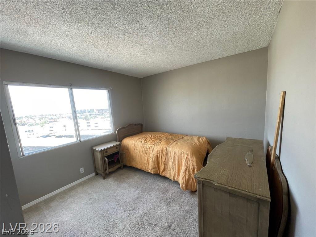 Photo 7 of 10, 750 S Royal Crest Circle #351