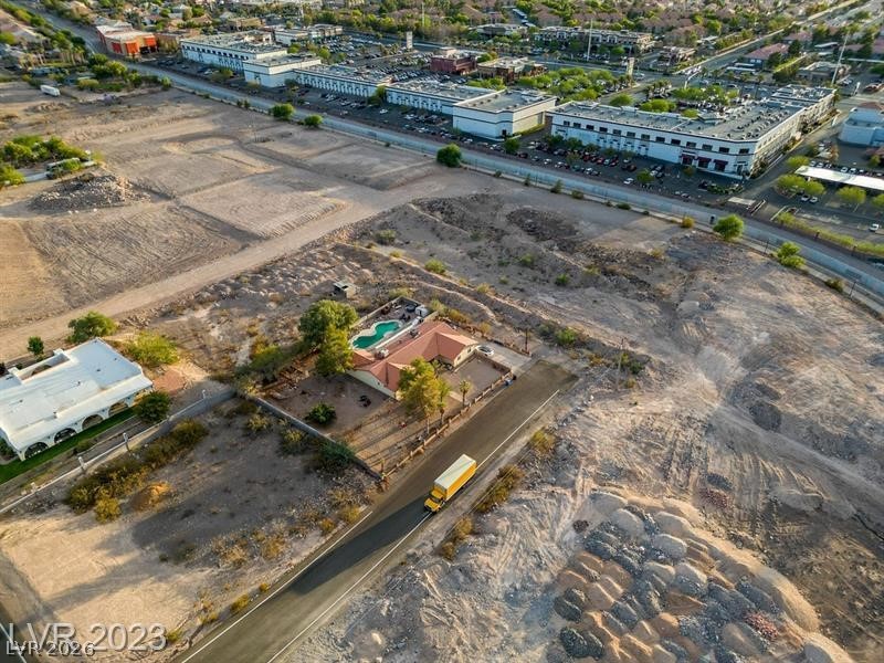 Photo 24 of 28, 3020 Delano Drive