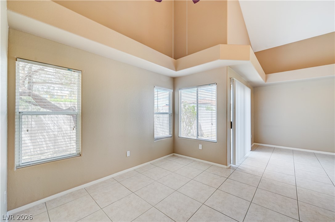 Photo 12 of 49, 8208 Renfrew Drive