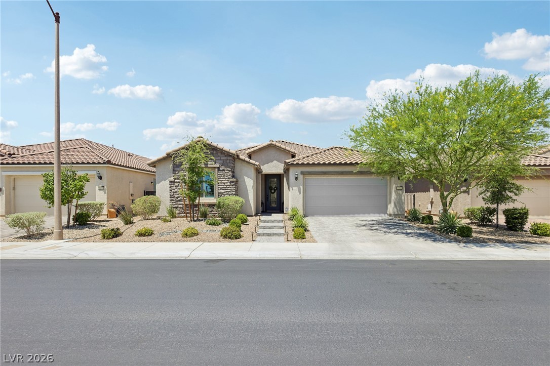 8269 Skye Gorge Street, Las Vegas 89166