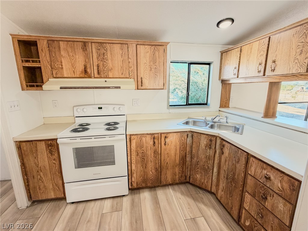 Photo 18 of 27, 2140 Cicchi Street