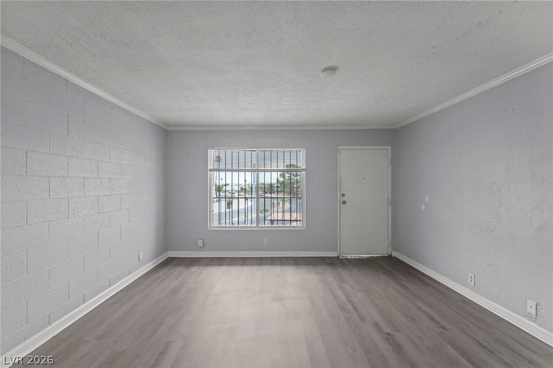 Photo 9 of 20, 555 S Royal Crest Circle #9