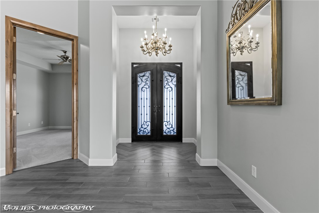 Photo 3 of 155 Seven Palms Way