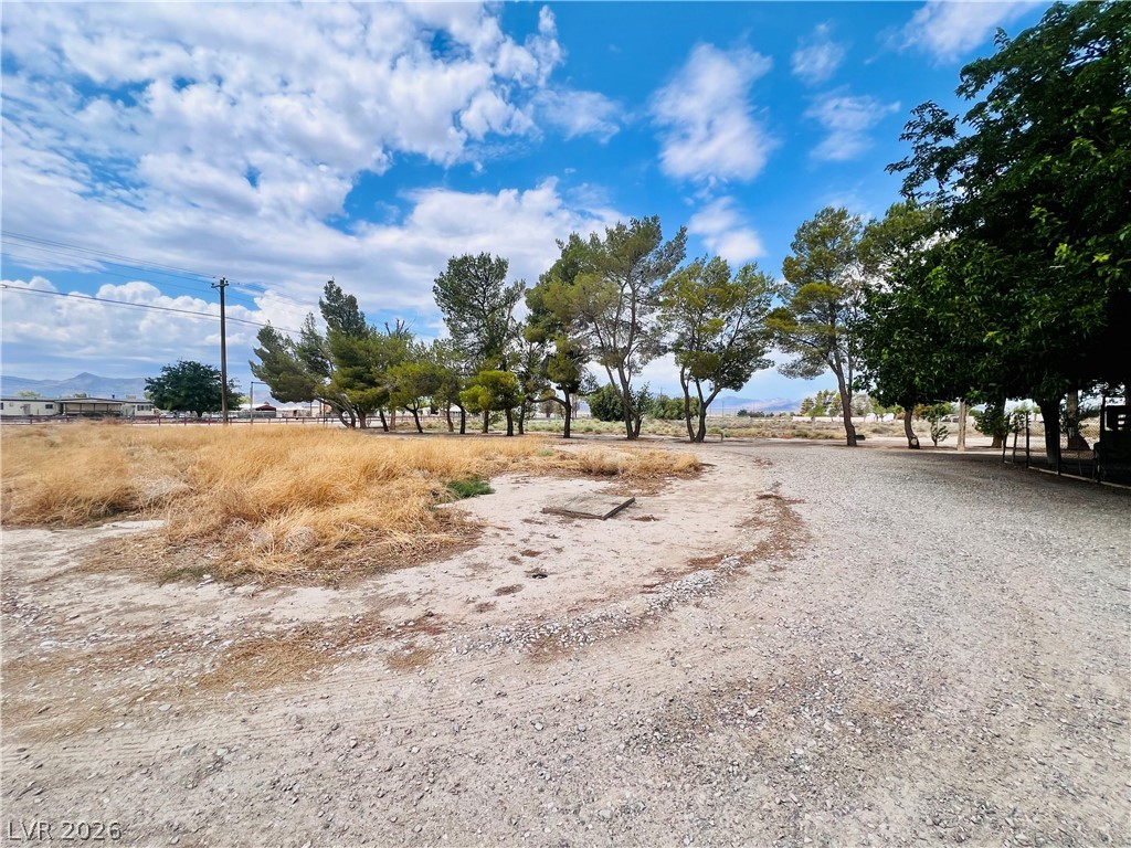 Photo 6 of 17, 300 E Quartz Avenue