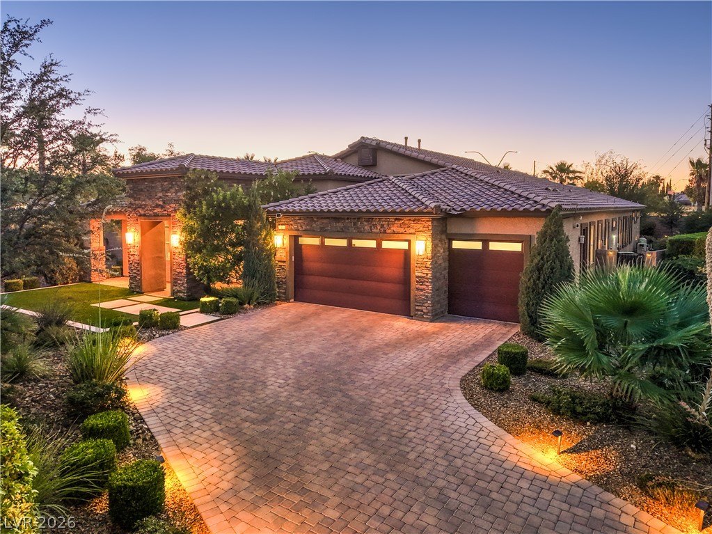 7119 Arabian Ridge Street, Las Vegas 89131