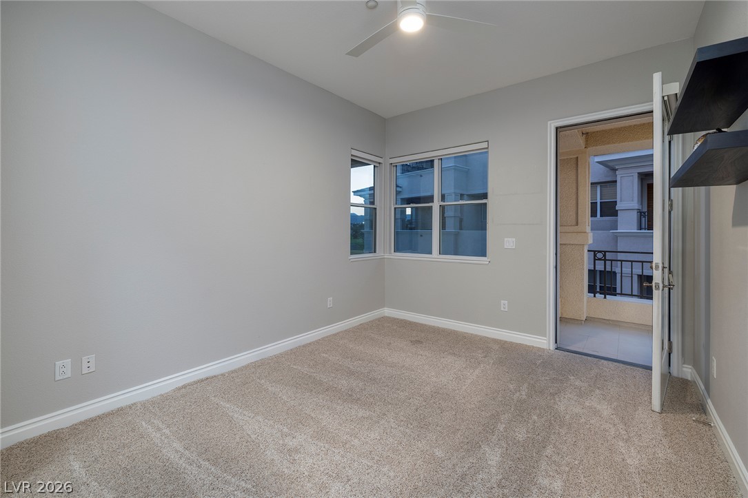 Photo 23 of 39, 9219 Tesoras Drive #302