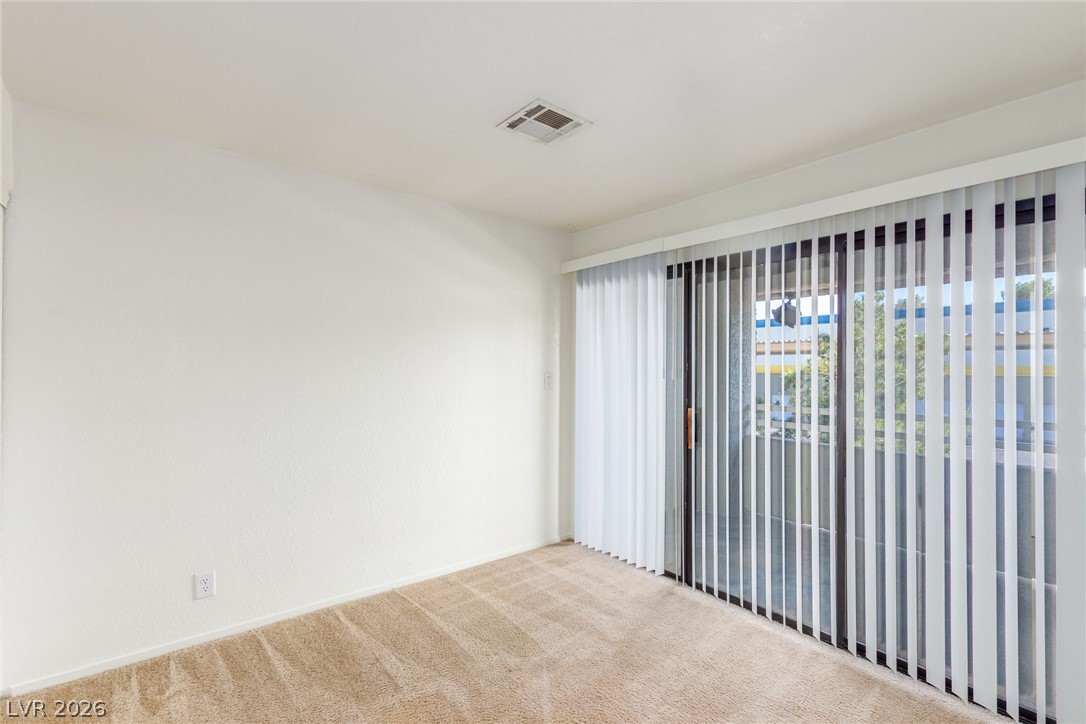 Photo 15 of 18, 5072 S Rainbow Boulevard #205